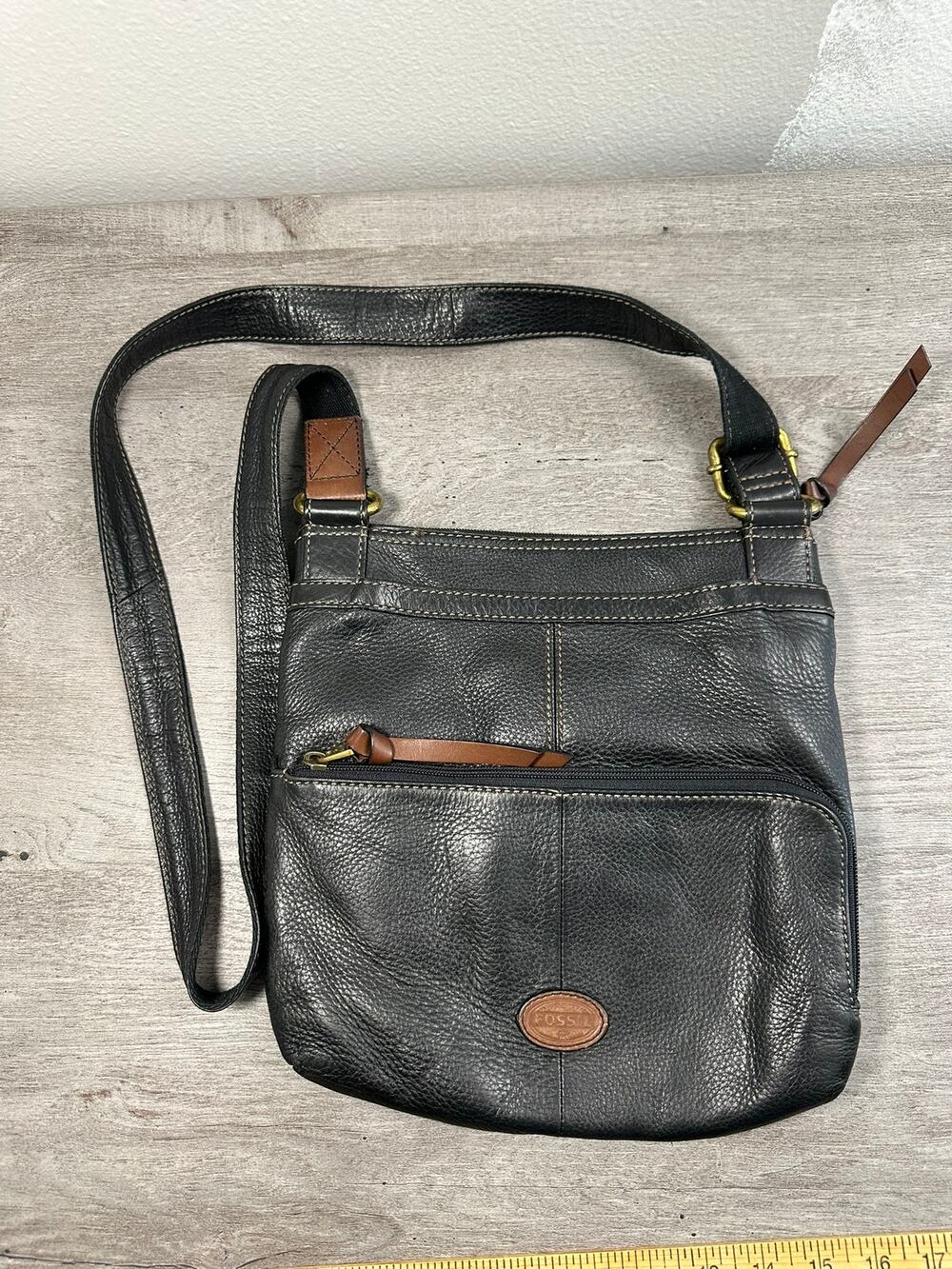 Fossil Morgan Handbag Traveler Pebble Black Leather Crossbody